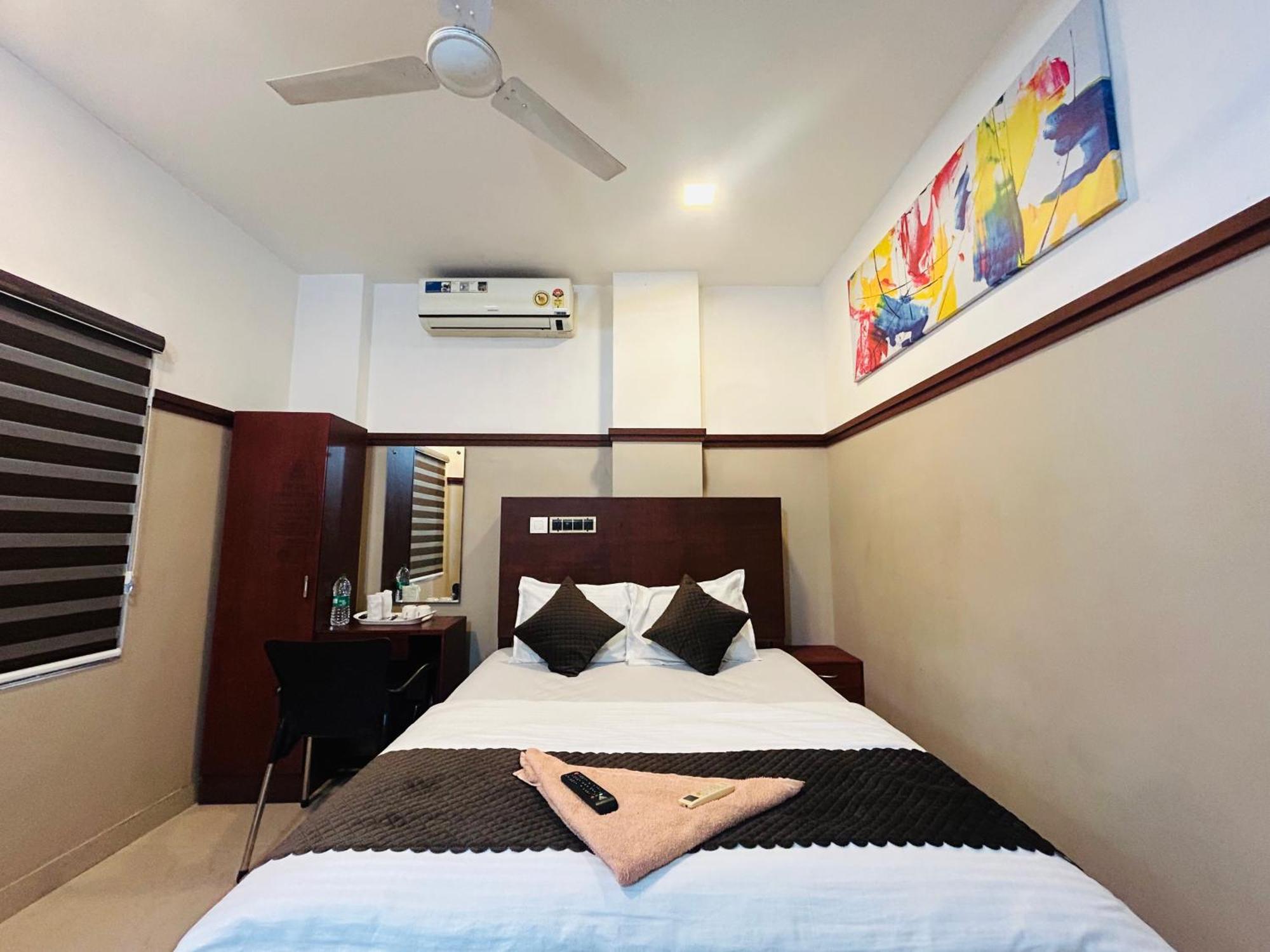 Rio Rooms Medical College Kozhikode Eksteriør bilde