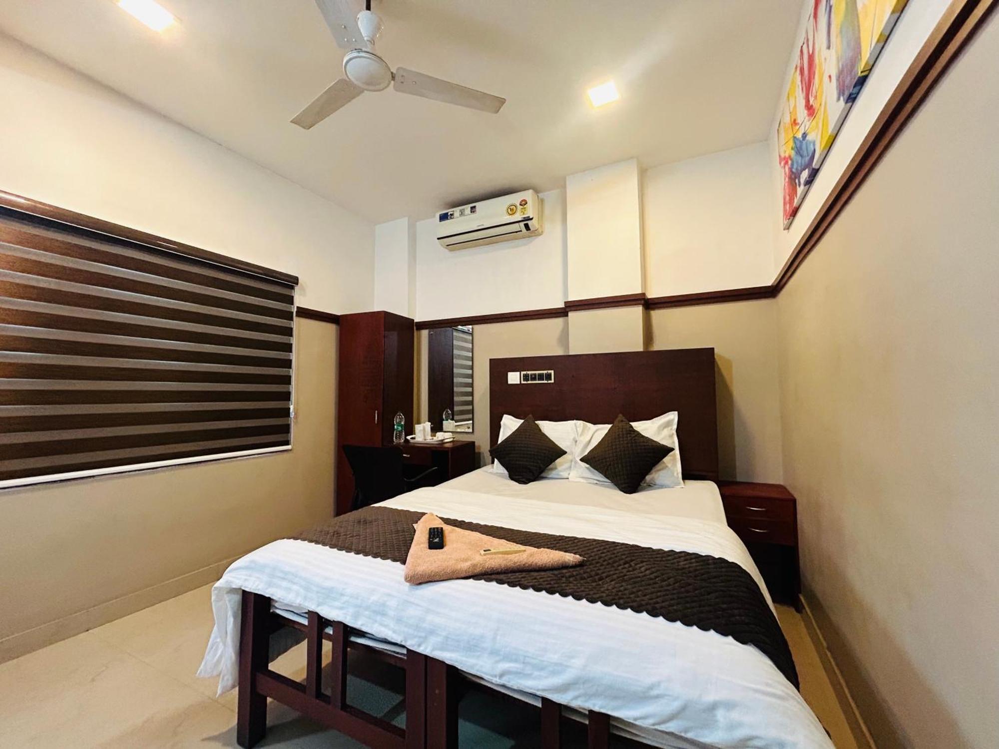 Rio Rooms Medical College Kozhikode Eksteriør bilde