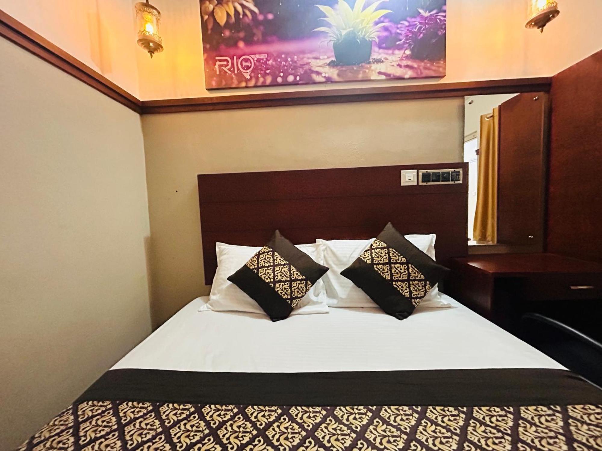 Rio Rooms Medical College Kozhikode Eksteriør bilde