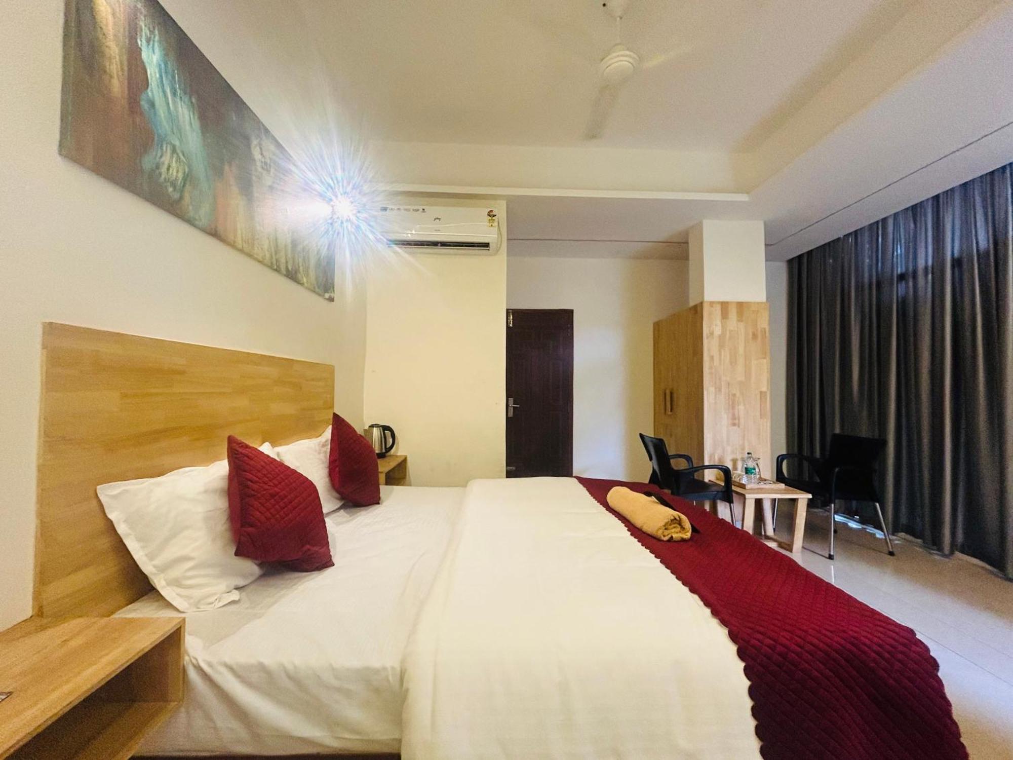 Rio Rooms Medical College Kozhikode Eksteriør bilde